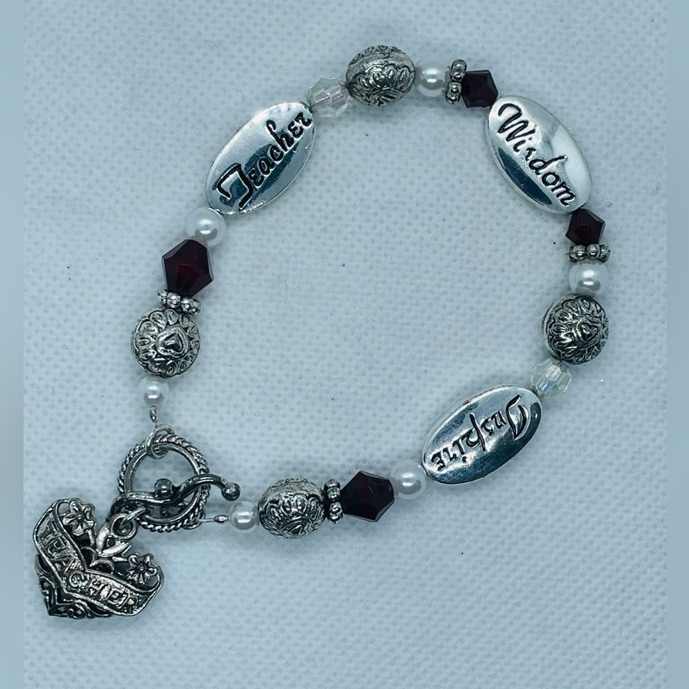 Teacher Wisdom Inspire Filigree Heart Charm Bracelet Toggle Silvertone 7.5"